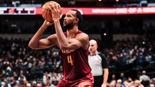 提升三分推动莫布利质变，他与骑士一起加速进步