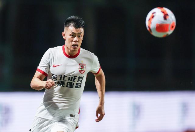 谭龙自称状态好 称东亚杯若破日韩大门荣耀一辈子